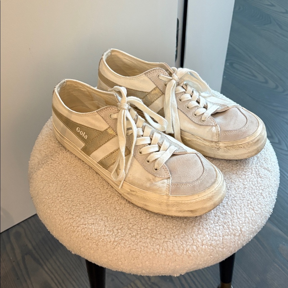 Gola Coaster Canvas and Suede Sneaker White & Gold 7 GUC